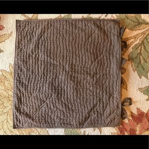 Pottery Barn Pillow Shams 27x27